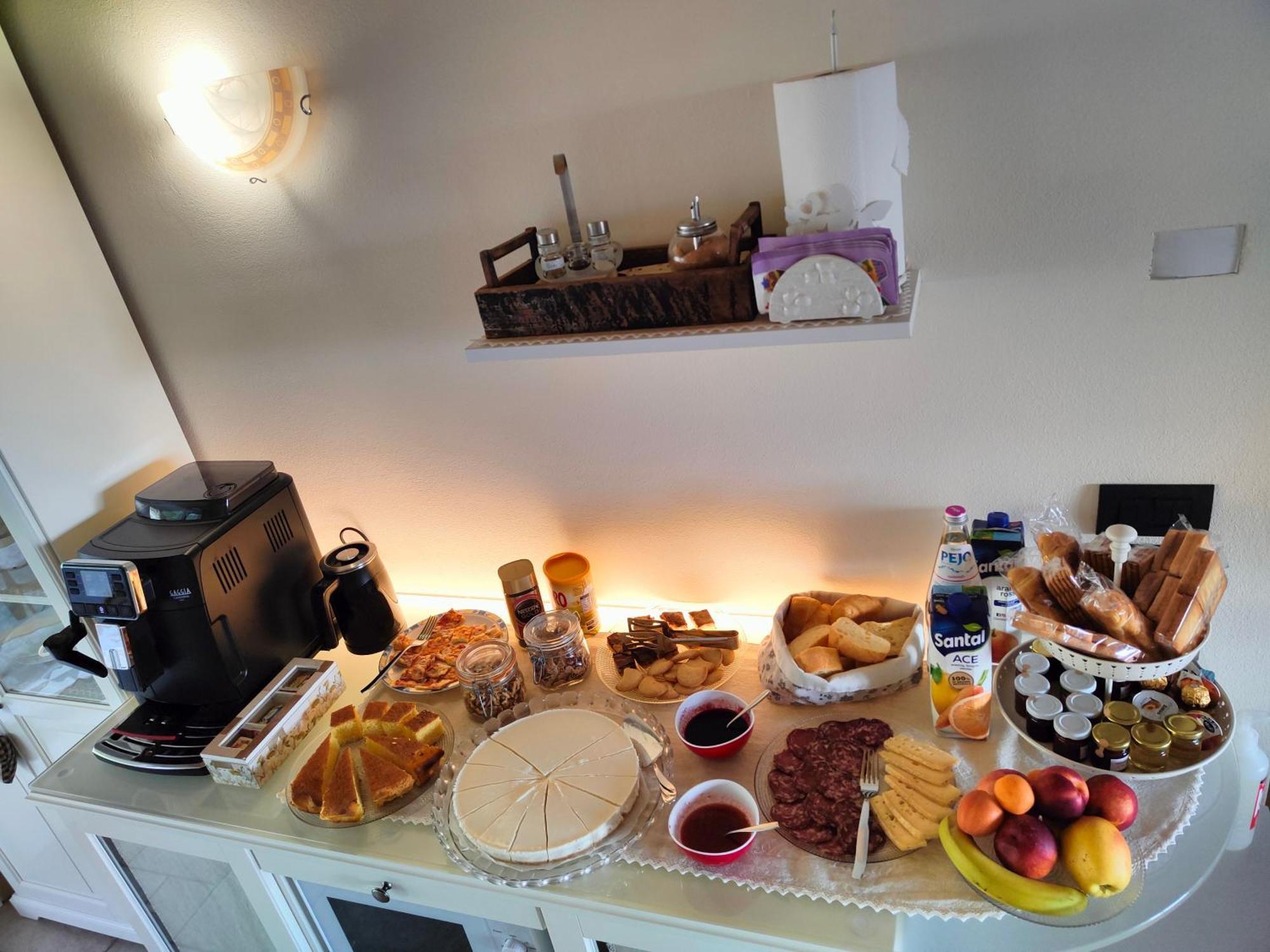 Ai Pianai Bed & Breakfast Mel ภายนอก รูปภาพ